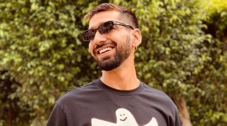 maninder buttar height|Maninder Buttar (Singer) Age, Height, Weight, .